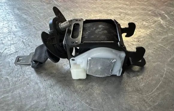 Citroen C4 II Picasso Rear seatbelt 96771410XX