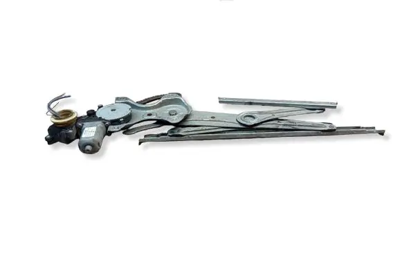 Toyota Verso Front door window regulator with motor 698200F020 02012013