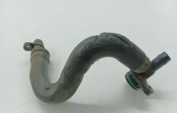 Seat Ateca Breather hose/pipe 04E103474K