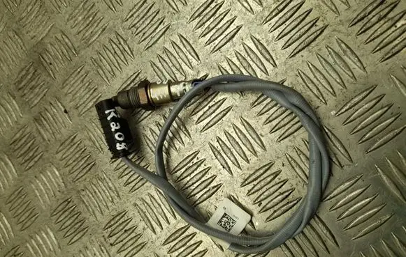 BMW 5 G60 G61 Lambda probe sensor 8686980