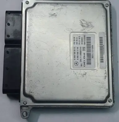 Mercedes-Benz C W204 Engine control unit/module A6461502572 A0054461740 OM646