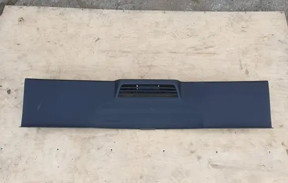 Ford Focus Trunk/boot sill cover protection JX7BA40352AG
