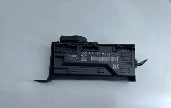 Audi A7 S7 4G Tailgate/trunk control unit/module 4G8959107S