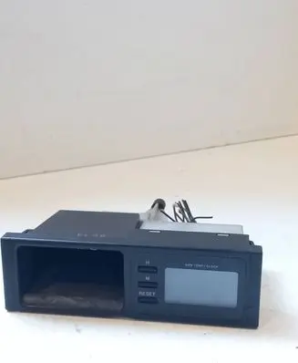 Mazda 323 F Clock 8G15