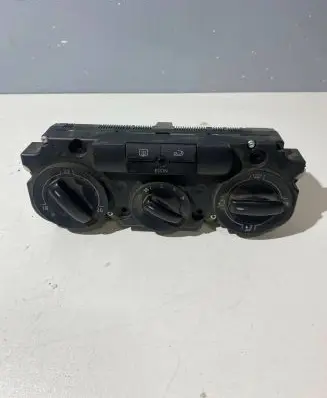 Volkswagen PASSAT B6 Climate control unit 1K0820047EF 5HB00871950