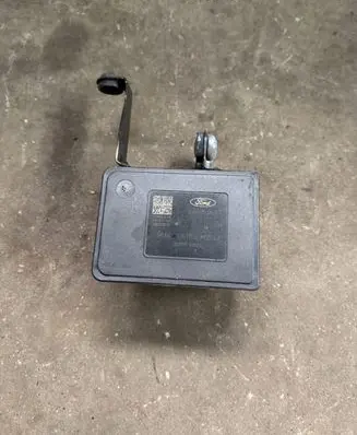 Ford Kuga II ABS Pump GV612C219DJ