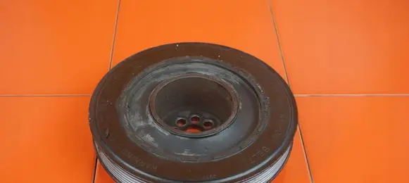 Audi Q7 4L Timing belt tensioner pulley BUG