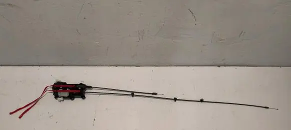 Tesla Model X Engine bonnet/hood lock/catch 1057991-00-E