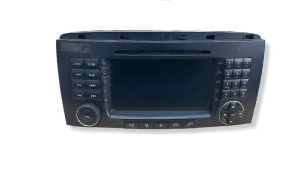 Mercedes-Benz R W251 Radio/CD/DVD/GPS head unit A2038270062