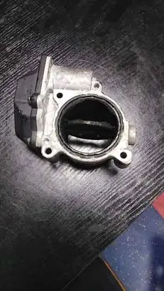 SsangYong Rexton Throttle valve 6651410225
