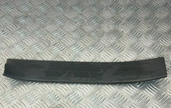 Toyota Land Cruiser (J120) Rear sill trim cover 6791860070 60071