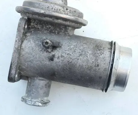 BMW X3 E83 EGR valve 7792077