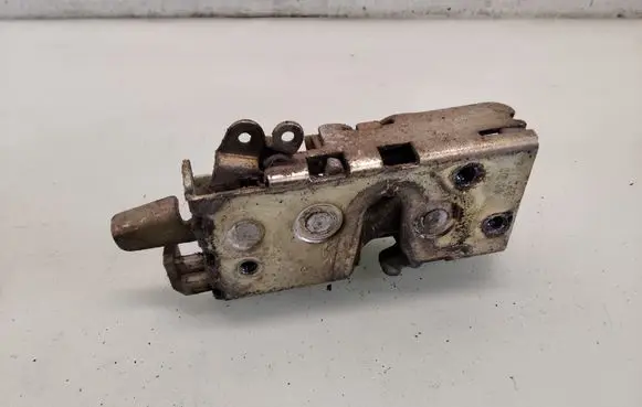 Volkswagen II LT Front door lock 