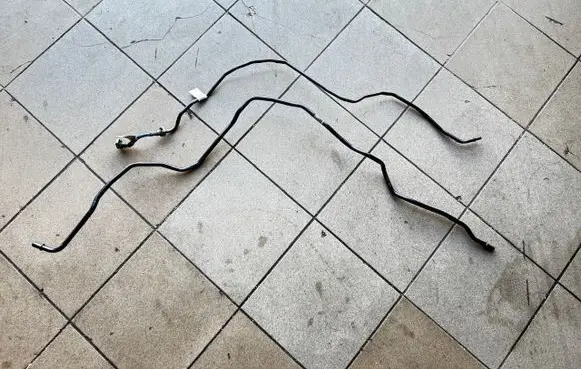 BMW 5 G30 G31 G38 Fuel line pipe 7356587 81735658706 03112017