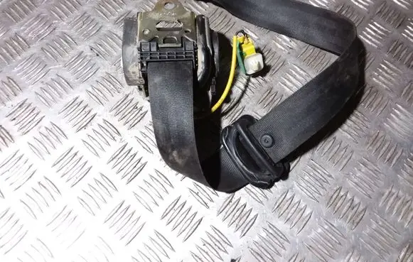 Porsche Cayenne (9PA) Rear seatbelt 560981701