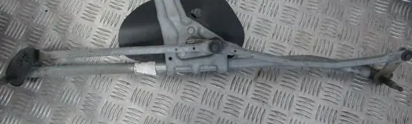 Front wiper linkage and motor