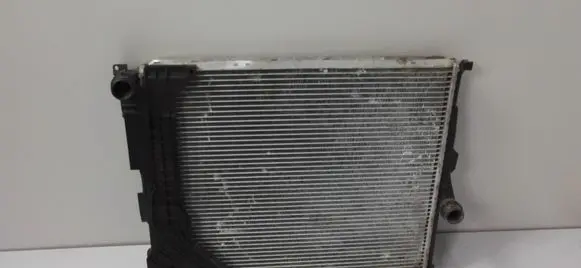 Coolant radiator
