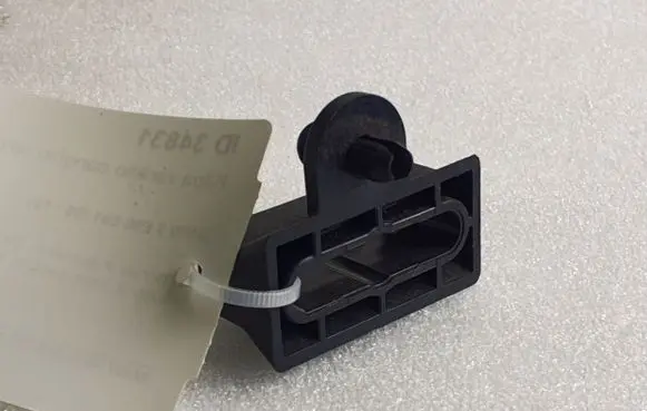 BMW 3 E90 E91 Engine bonnet/hood lock/latch loop/hook 7002012