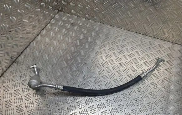 Suzuki Vitara (LY) Air conditioning (A/C) pipe/hose