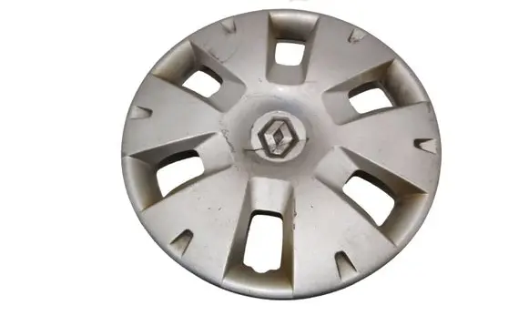 Renault Megane II R15 wheel hub/cap/trim 8200422602