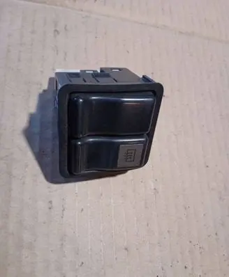 Toyota Corolla E110 Windscreen/window heater switch 185509