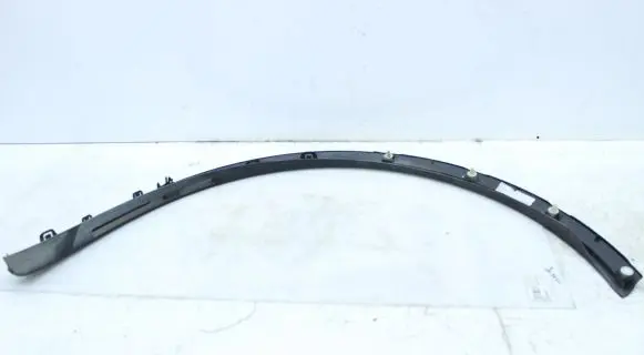 Tesla Model X Fender trim (molding) 107566900A