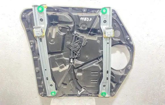 Mercedes-Benz Vito Viano W447 Front window lifting mechanism without motor C12087110 540499105