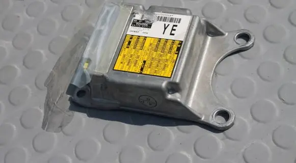 Toyota Prius (XW30) Airbag control unit/module SENSOR8917047111 8917047111 1503006370