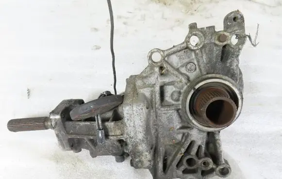 Mitsubishi Outlander Rear gearbox reducer/haldex oil pump 