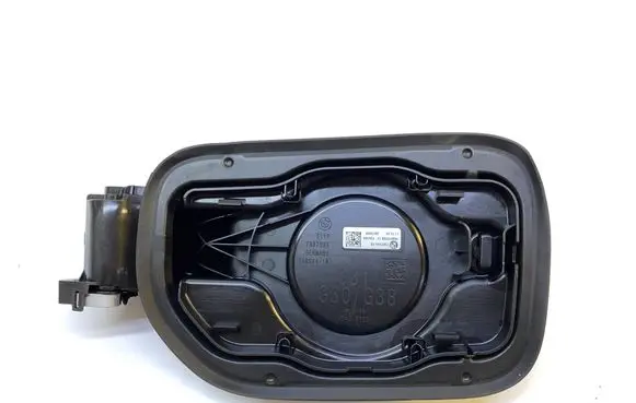BMW 5 G30 G31 G38 Fuel tank cap 7387935 100044786