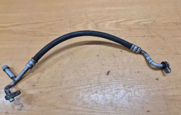 Hyundai Sonata Air conditioning (A/C) pipe/hose