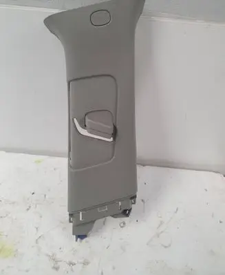 Opel Zafira C (B) pillar trim (top) 20890784 322225228