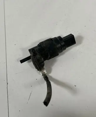 Audi A6 C7 Windscreen/windshield washer pump 8K9955647
