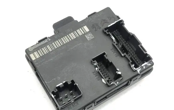 Opel Astra L Door control unit/module 9857119380 238237777 A2C7649951800