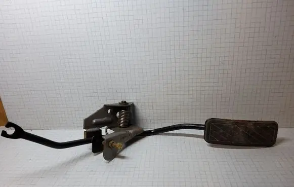 KIA Sorento Accelerator throttle pedal