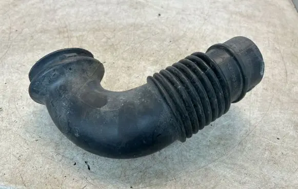 Volkswagen Crafter Air intake duct part A9065280024