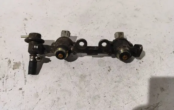Subaru Impreza I Fuel main line pipe 17522AA400 A46701R70