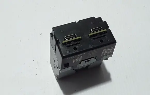 Volvo C40 Other devices 31682676