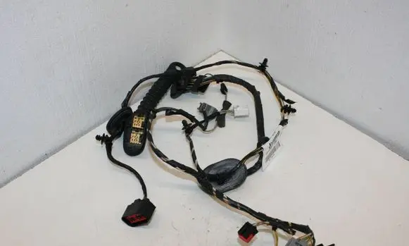 Ford Focus Front door wiring loom 8M5T14A584 3M5T14603BF