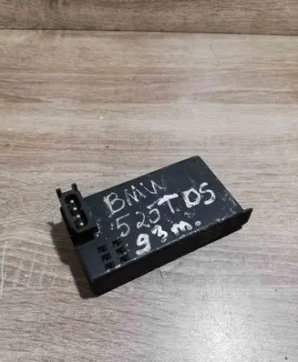 BMW 5 E34 Other control units/modules 1390325 05380000