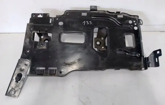 Peugeot 3008 II Battery tray 9815288580