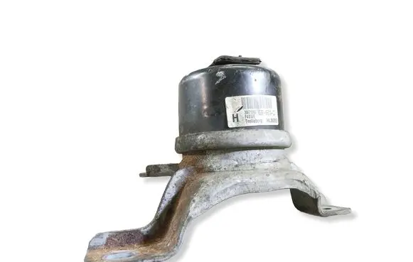 Volvo V60 Engine mount bracket 30671245 HL8082 6G926F012DD