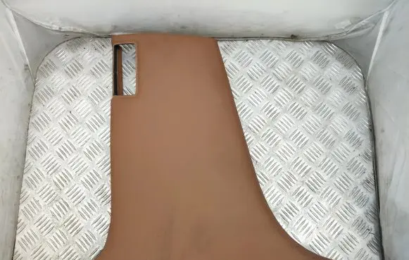 Bentley Flying Spur (B) pillar trim (bottom) 3W5867335A