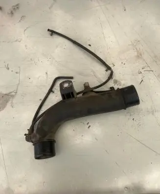 Toyota Avensis T250 Intercooler hose/pipe 173520R011