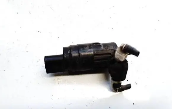 Audi A3 S3 8P Windscreen/windshield washer pump 1K6955651