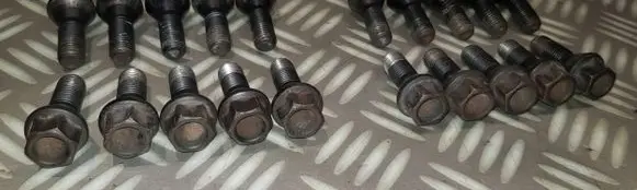 BMW 6 E63 E64 Nuts/bolts 
