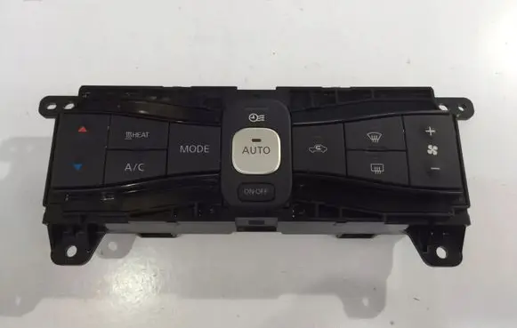 Nissan Leaf II (ZE1) Climate control unit 275005SE0B