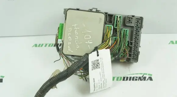 Honda Accord Fuse module 3820AS1AG010