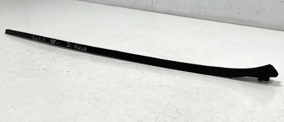 Volkswagen Golf V Windshield trim 1K0854320