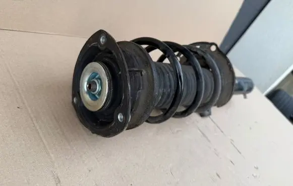 Volkswagen PASSAT B8 Front shock absorber/damper 3Q0413031BN